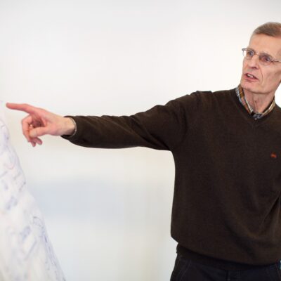 business-3275307_1280